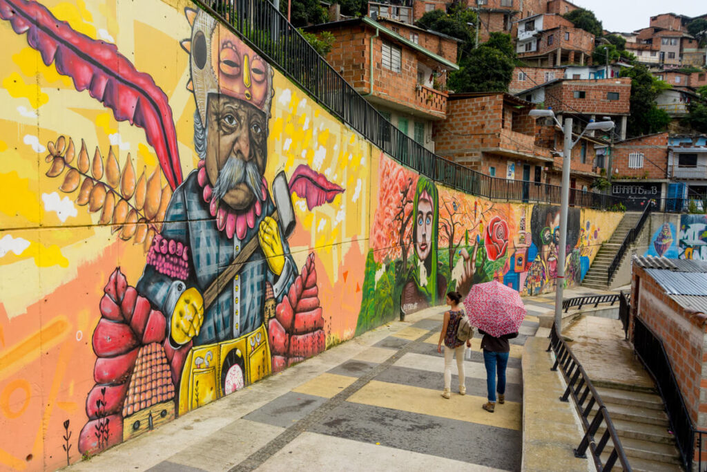 Visiter la Comuna 13 Medellin, choses à faire medellin, visiter la colombie